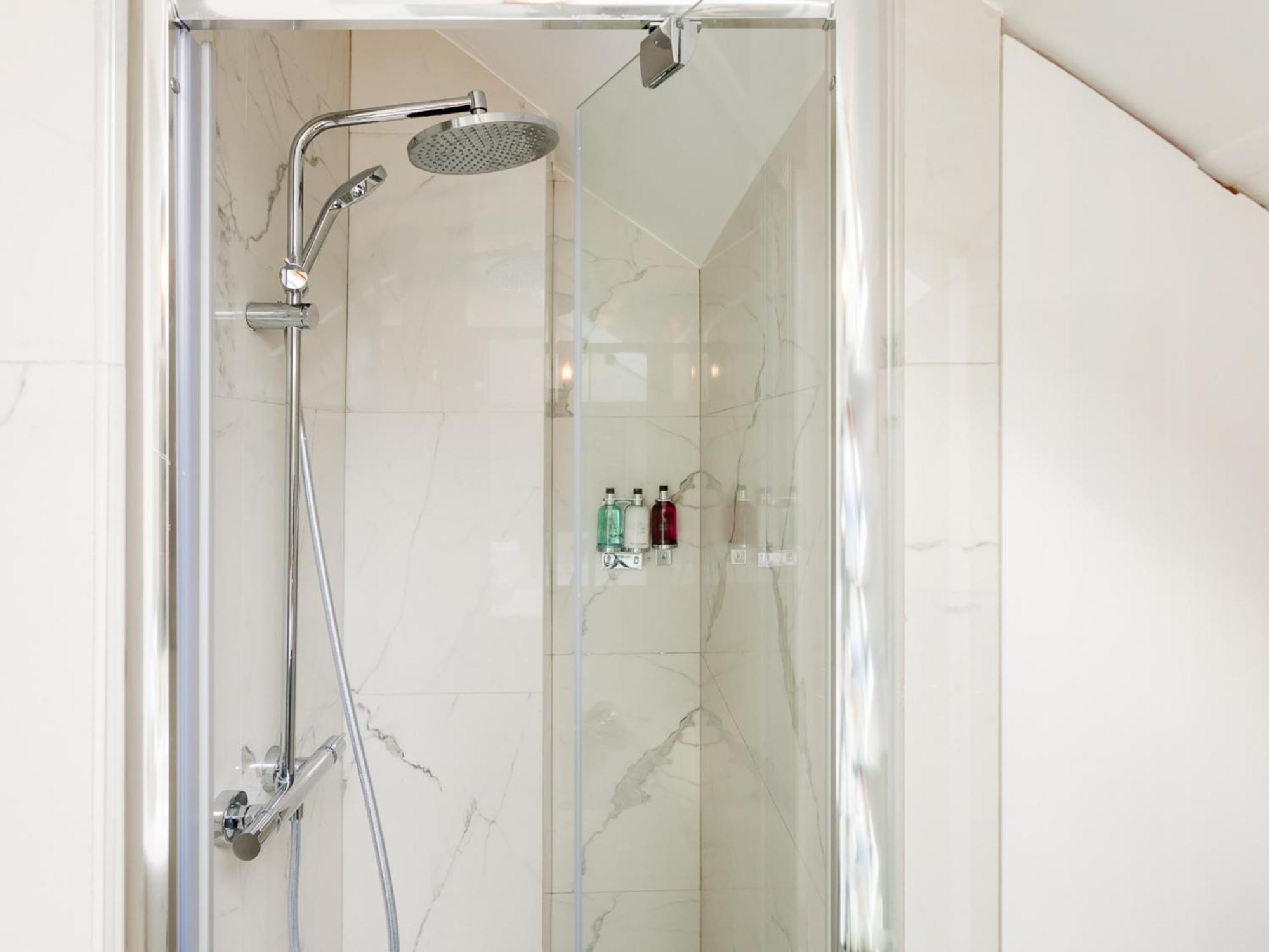 Merveil - Luxury Serviced - Royale Ii * Parijs