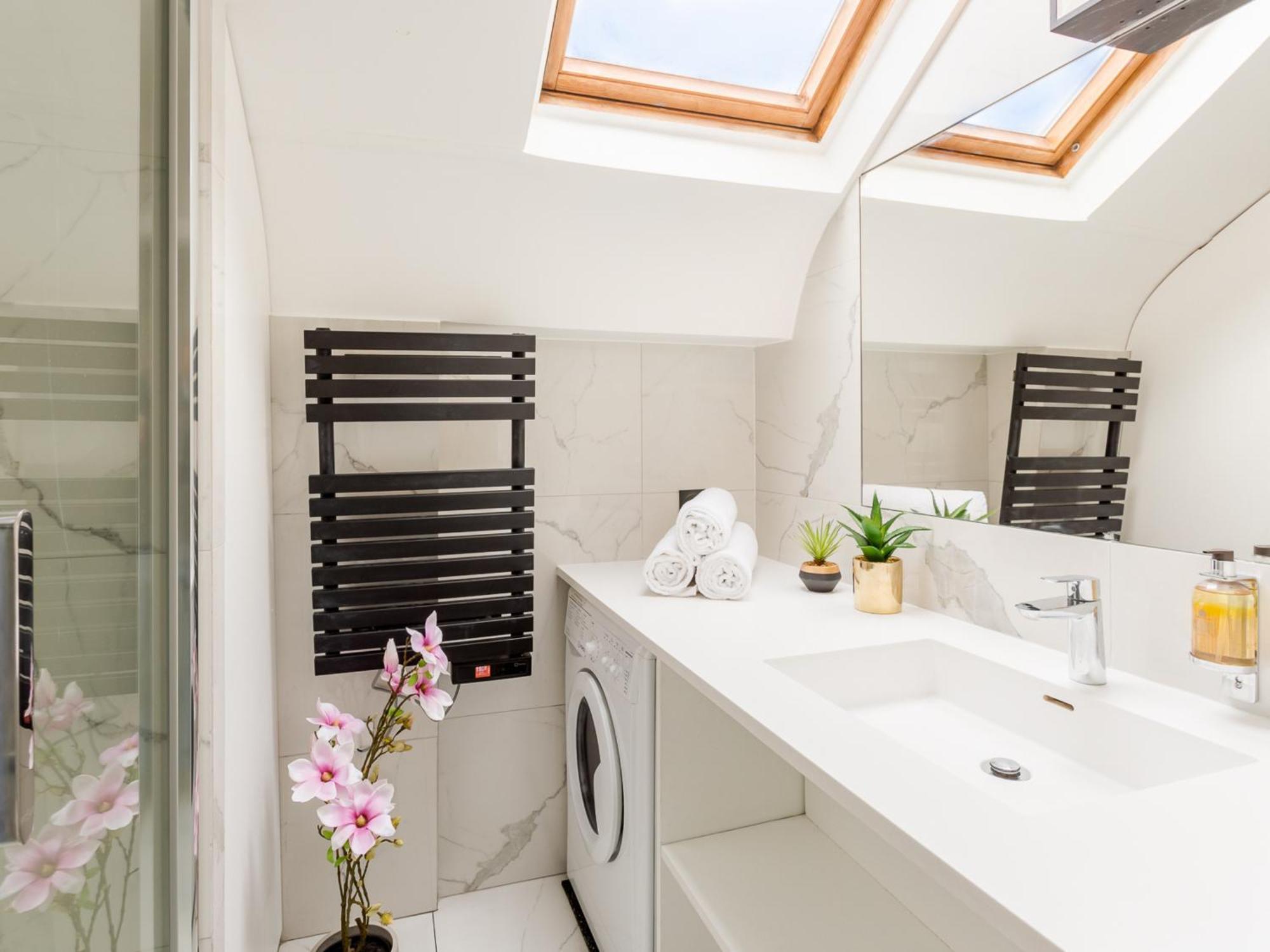 Merveil - Luxury Serviced - Royale Ii Parijs